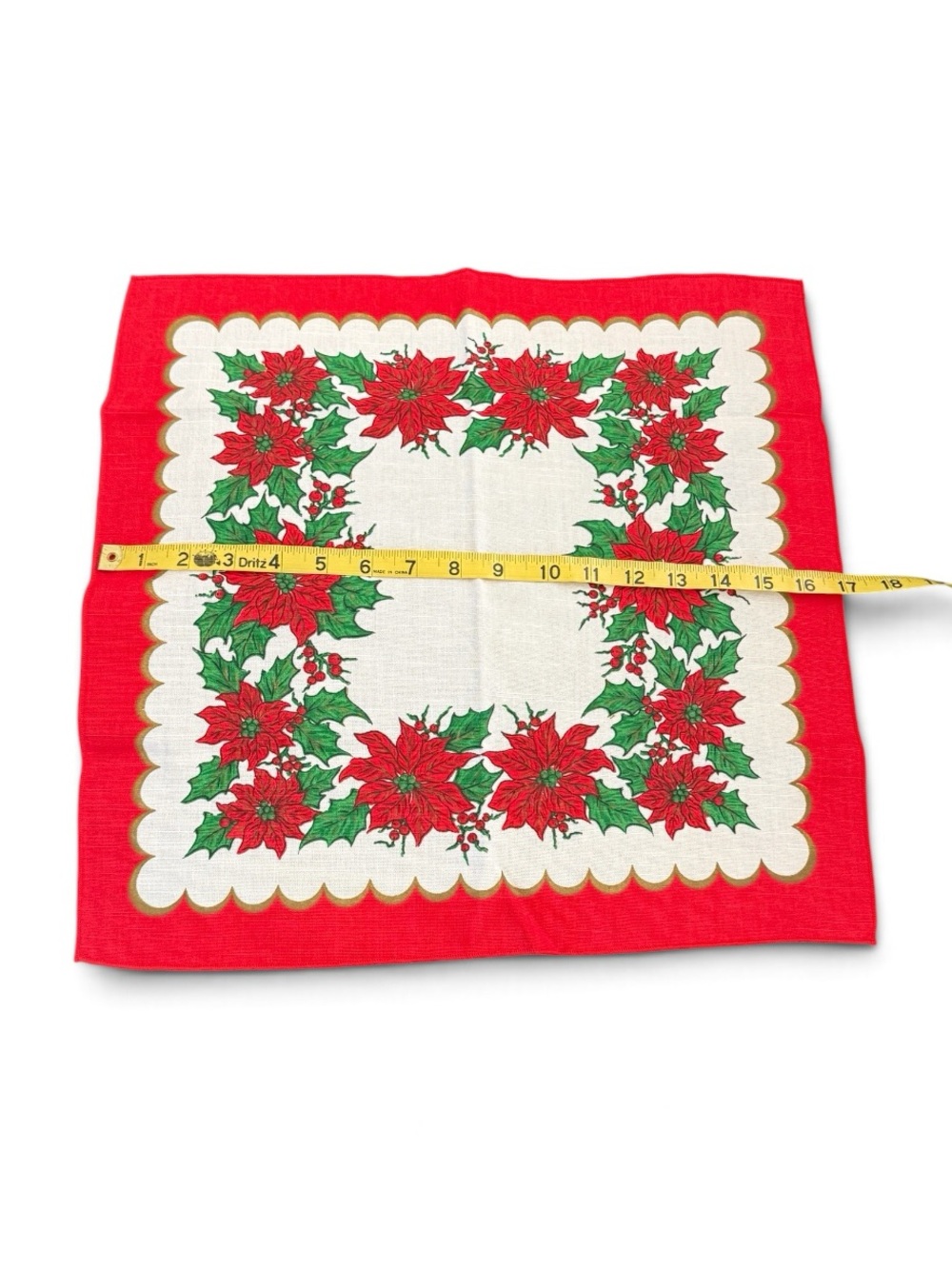 Vintage Poinsettia Holiday Cloth Napkins with NIB Napkin Rings in Gold & Silver - Picture 3 of 14